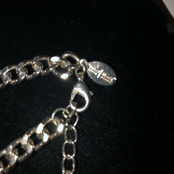 WHITE HOUSE BLACK MARKET Pearl  Statement Necklace - Picture 4 of 6